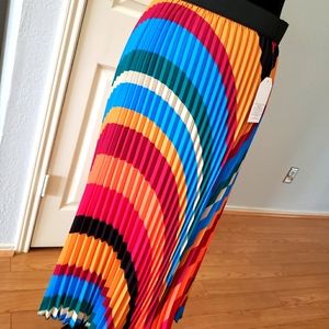 Sadie & Love pleated multi-color skirt